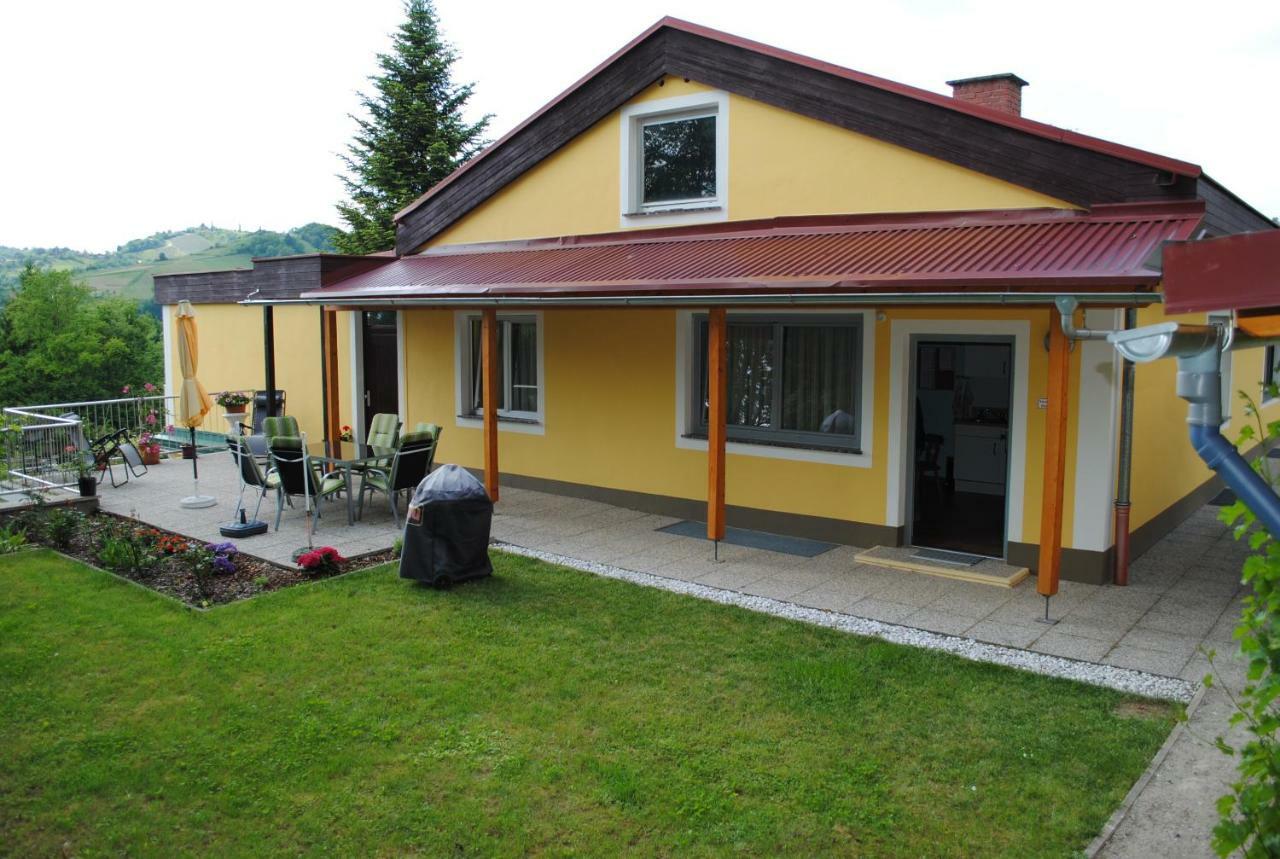 Haus Renarth - Michaela Pro Appartement Kitzeck im Sausal Buitenkant foto