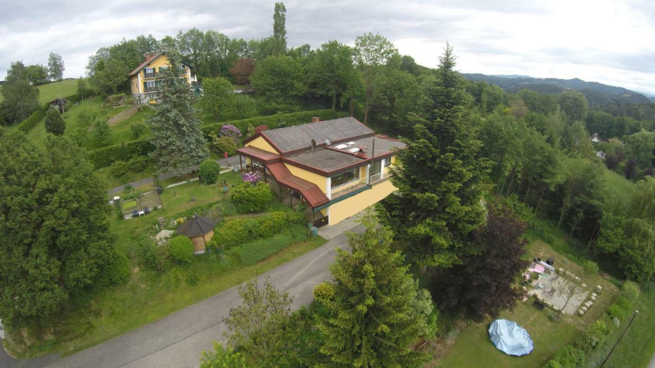 Haus Renarth - Michaela Pro Appartement Kitzeck im Sausal Buitenkant foto